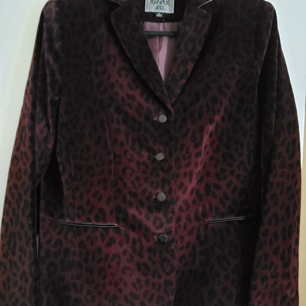 Leopard Printed Kasper ASL Smoking Jacket